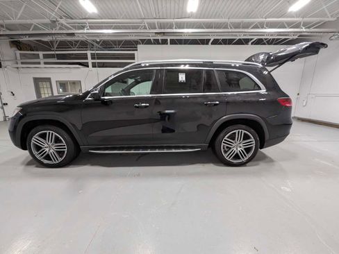 Certified 2024 Mercedes-Benz GLS 450 4MATIC image 12