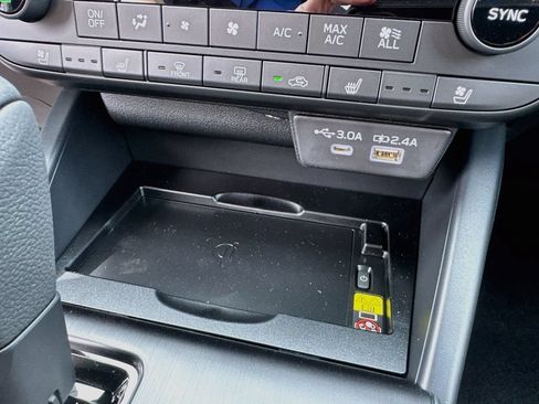 New 2026 Subaru Outback Touring XT AWD/4WD image 19
