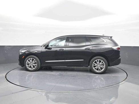 Used 2023 Buick Enclave Essence w/ Experience Buick Package FWD image 5