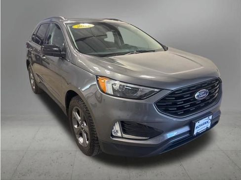 Used 2022 Ford Edge SEL w/ Sport Appearance Package AWD/4WD image 7