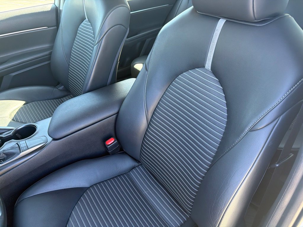 Used 2024 Toyota Camry SE FWD image 19