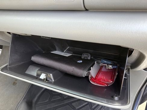 Used 2006 Ford F350 4x4 SuperCab Super Duty image 57