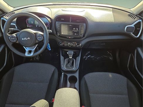 Used 2024 Kia Soul LX w/ Option Group 015 image 15