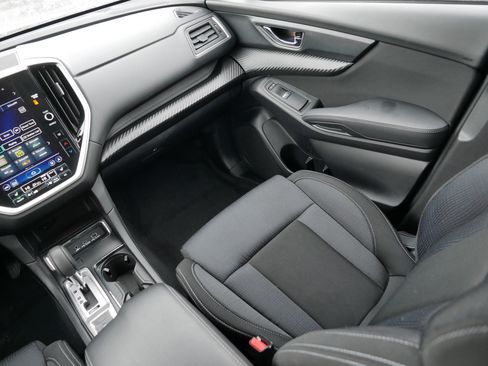 Certified 2024 Subaru Ascent Premium w/ Convenience Package image 11