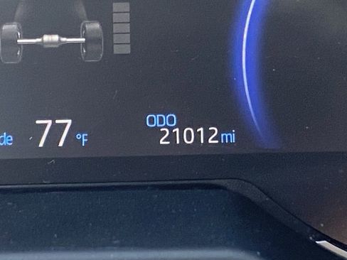 Certified 2025 Toyota RAV4 LE image 12