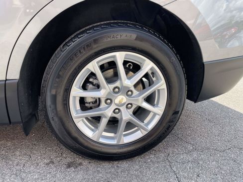 Used 2024 Chevrolet Equinox LT w/ LPO, Floor Liner Package FWD image 27