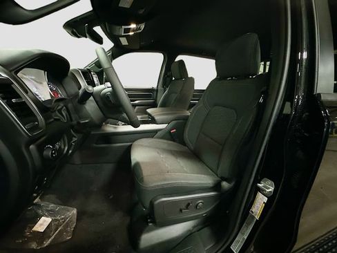New 2026 RAM 1500 Big Horn AWD/4WD image 23