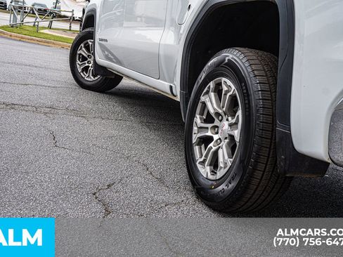 Used 2025 GMC Sierra 1500 SLT RWD image 14