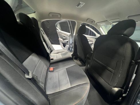 New 2025 Nissan Sentra SR image 18