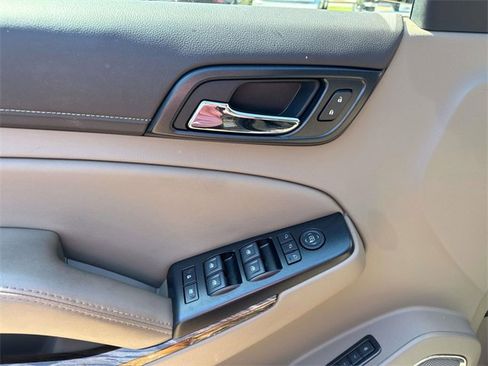 Used 2019 GMC Yukon SLT w/ Open Road Package image 26