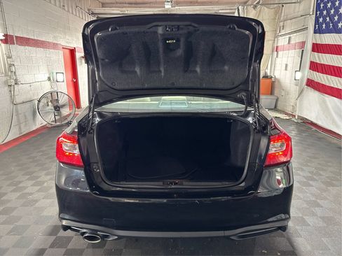Used 2018 Subaru Legacy 2.5i Premium AWD/4WD image 12