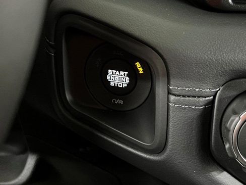 New 2026 Jeep Wrangler Unlimited Rubicon w/ Safety Group image 36