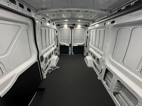 Certified 2025 Ford Transit 350 148 Medium Roof RWD image 30