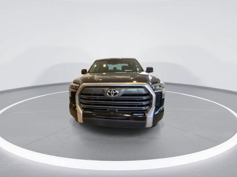Used 2024 Toyota Tundra Limited AWD/4WD image 3