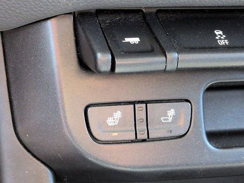 Used 2015 Chevrolet Colorado Z71 image 30