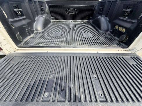 Used 2019 Ford F150 Lariat w/ Equipment Group 502A Luxury AWD/4WD image 7