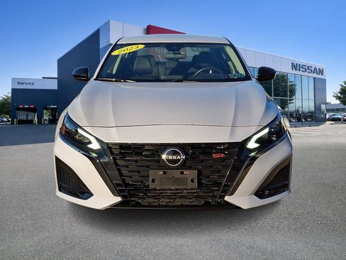 Certified 2023 Nissan Altima 2.5 SR FWD image 2