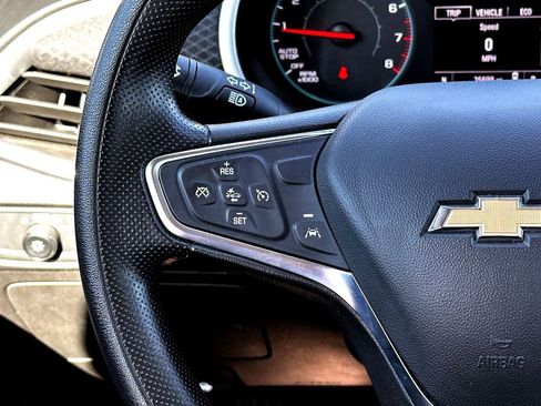 Used 2024 Chevrolet Malibu LT image 14