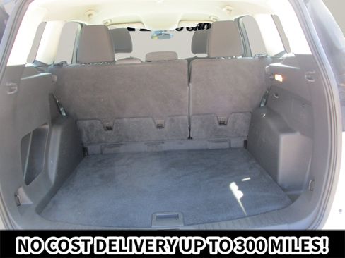 Used 2016 Ford Escape S FWD image 9