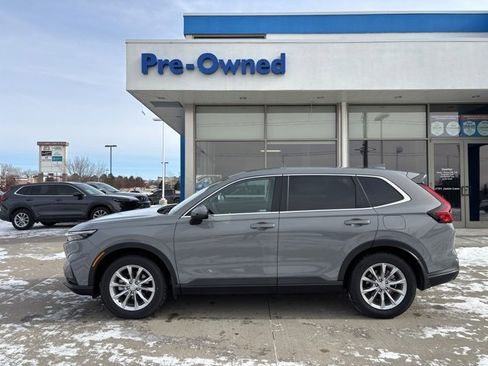 Used 2023 Honda CR-V EX image 8