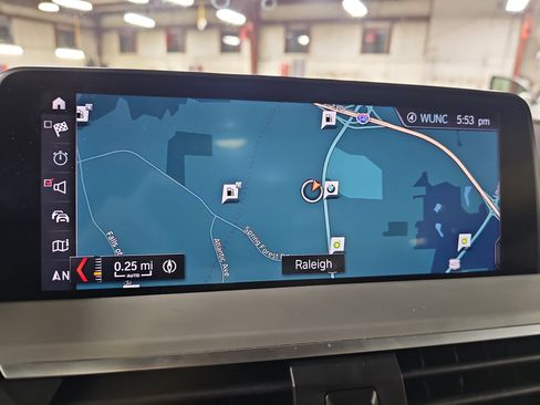 Used 2019 BMW X3 M40i image 17