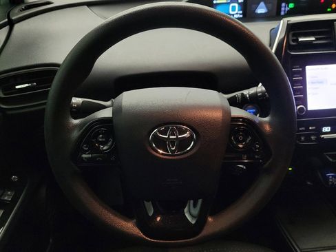 Used 2020 Toyota Prius LE image 22