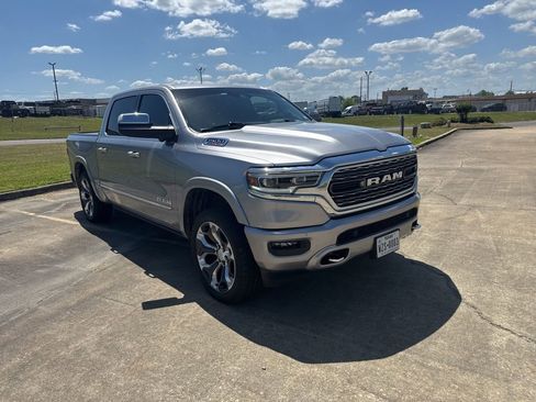 Used 2022 RAM 1500 Limited image 1
