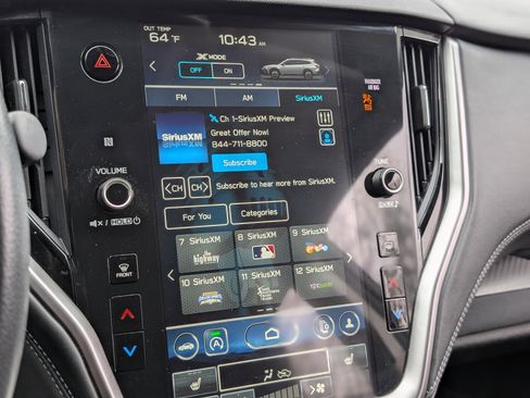 Used 2023 Subaru Outback Premium image 28