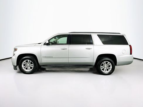 Used 2018 Chevrolet Suburban LT AWD/4WD image 4