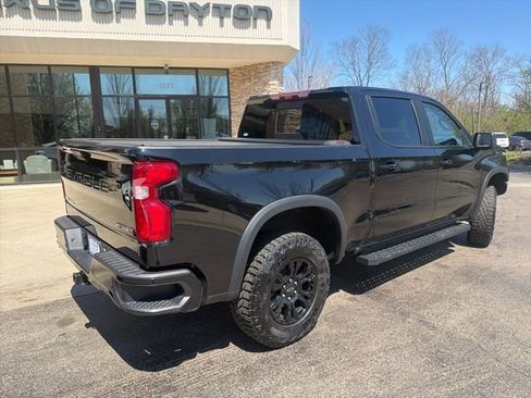 Used 2023 Chevrolet Silverado 1500 ZR2 w/ Technology Package image 3