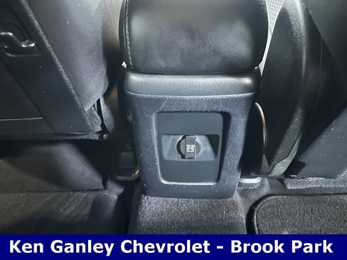 Used 2014 Dodge Journey SXT w/ Flexible Seating Group image 22