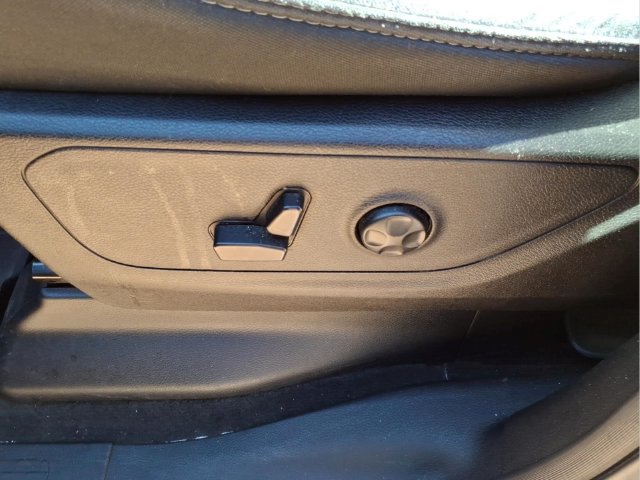 Used 2020 RAM 1500 Big Horn AWD/4WD image 14