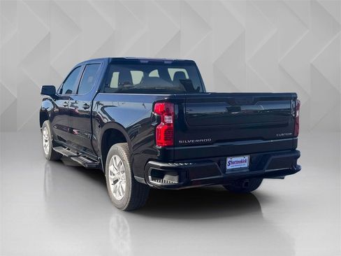 Used 2023 Chevrolet Silverado 1500 Custom image 7