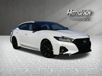 Used 2023 Nissan Maxima SR w/ Sport Mat Group video 2