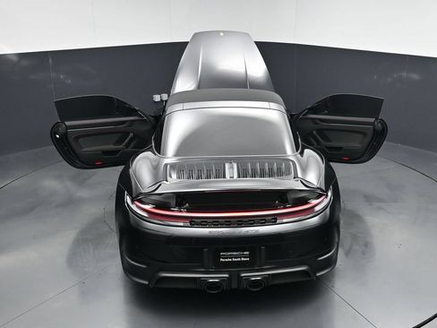 Used 2025 Porsche 911 Targa 4 GTS AWD/4WD image 29