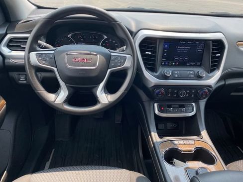 Certified 2023 GMC Acadia SLE w/ LPO, Floor Liner Package FWD image 7