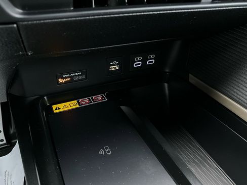 New 2026 Toyota Camry Hybrid image 23