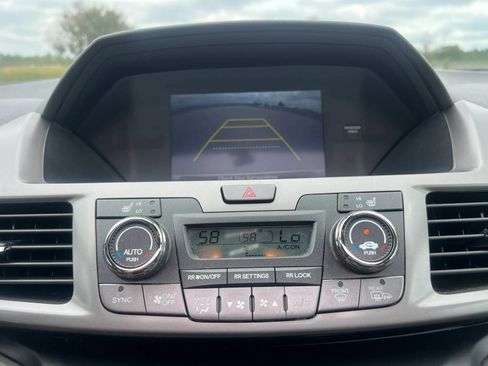 Used 2016 Honda Odyssey EX-L image 12