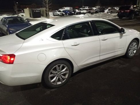 Used 2018 Chevrolet Impala LT w/ LT Convenience Package image 2