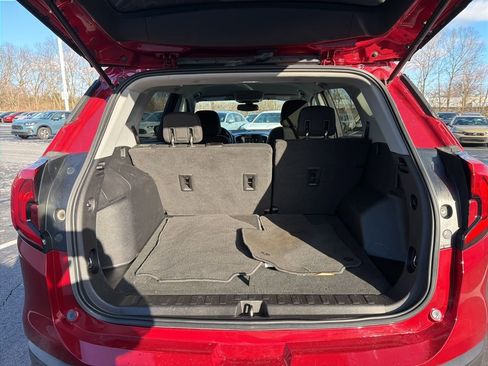 Used 2018 GMC Terrain SLE image 21