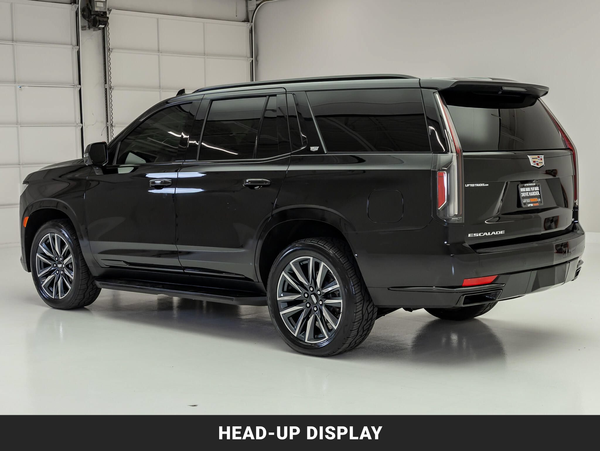Used 2023 Cadillac Escalade Sport AWD/4WD image 6