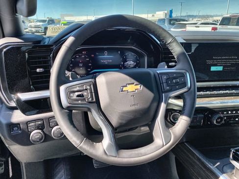 New 2026 Chevrolet Silverado 1500 LT w/ Z71 Off-Road Package image 11