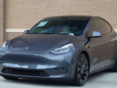 Used 2022 Tesla Model Y Performance AWD/4WD image 6
