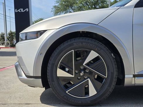 Certified 2026 Hyundai Ioniq 5 Limited RWD image 10