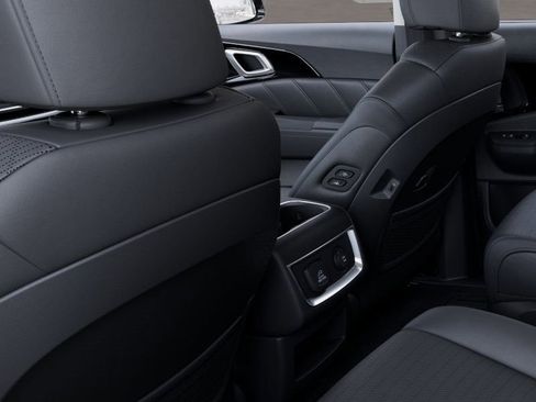 New 2025 Kia Carnival SX Prestige image 26