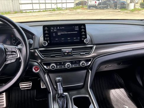 Used 2022 Honda Accord Sport image 8