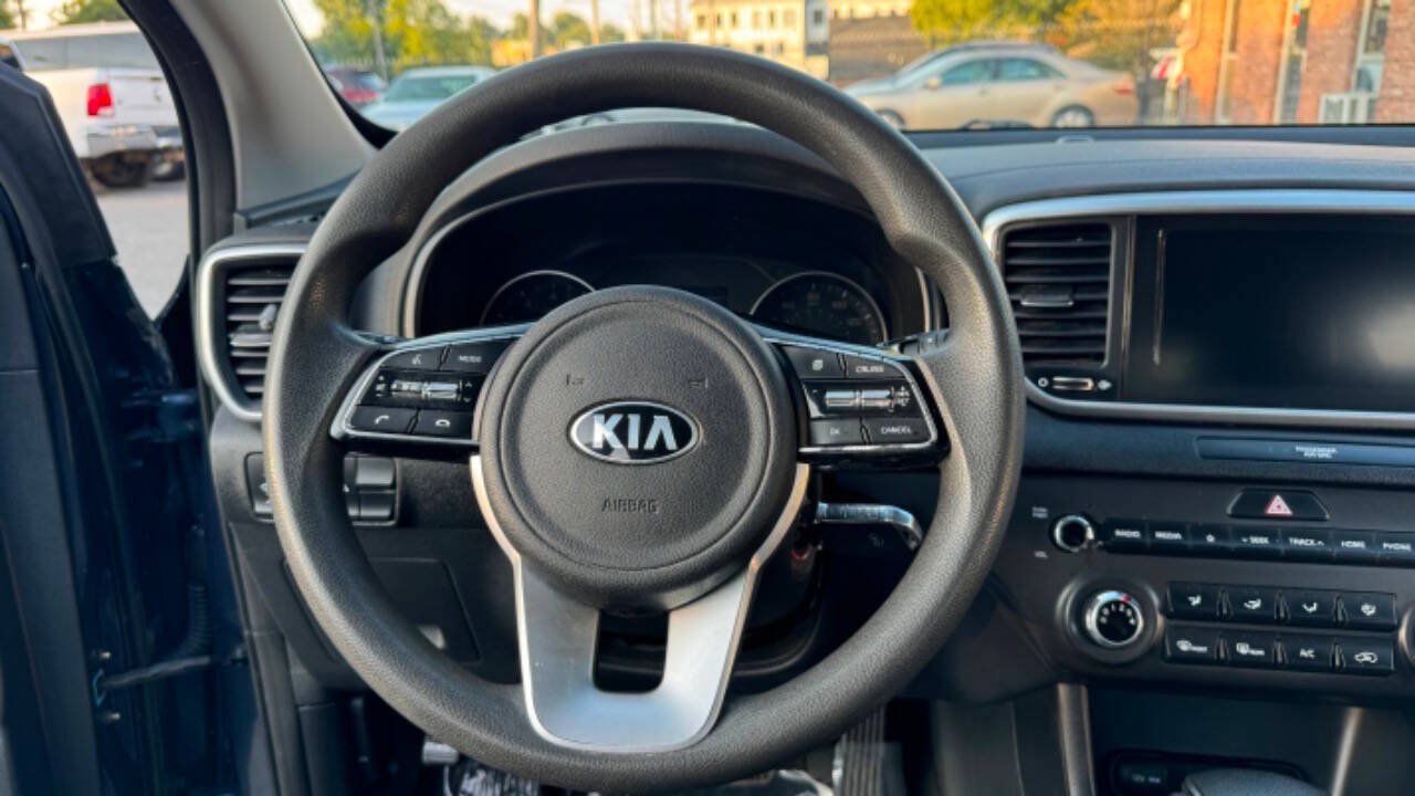 Used 2021 Kia Sportage LX AWD/4WD image 24