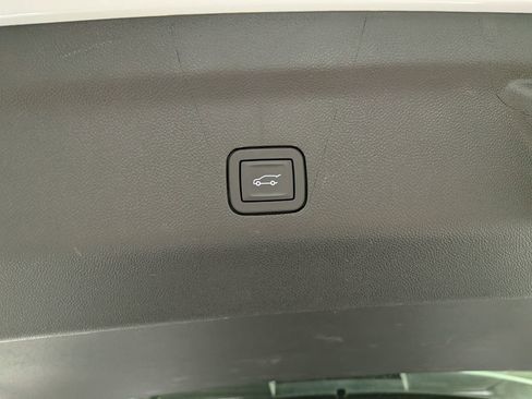 Certified 2024 Chevrolet Tahoe High Country w/ Premium Package image 11