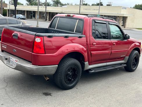 Used 2001 Ford Explorer Sport Trac 2WD image 5