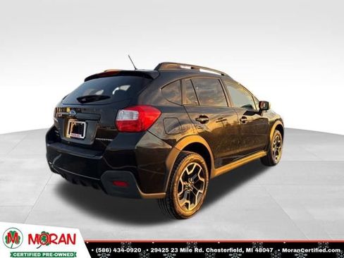 Used 2017 Subaru Crosstrek 2.0i image 5